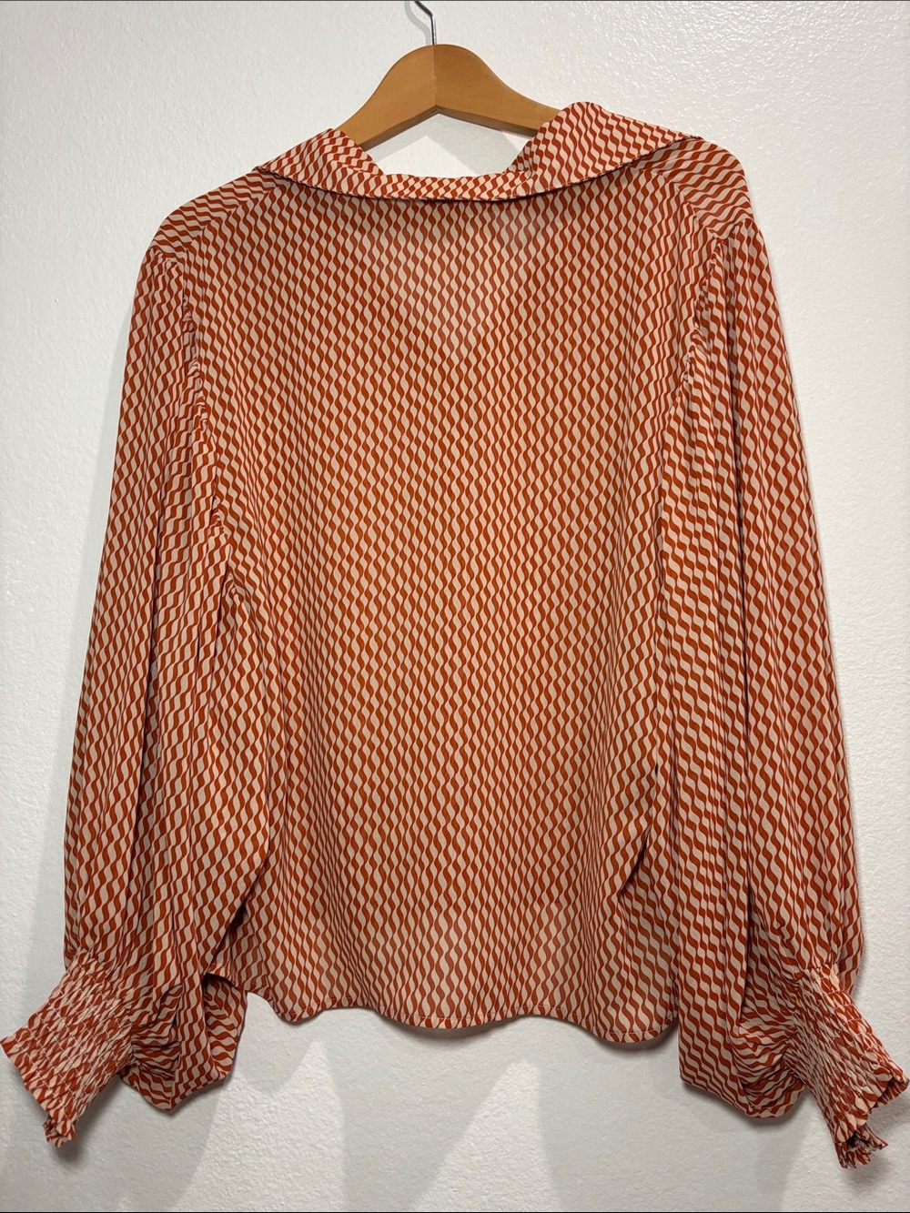 dark orange boutique blouse - Picture 5 of 5